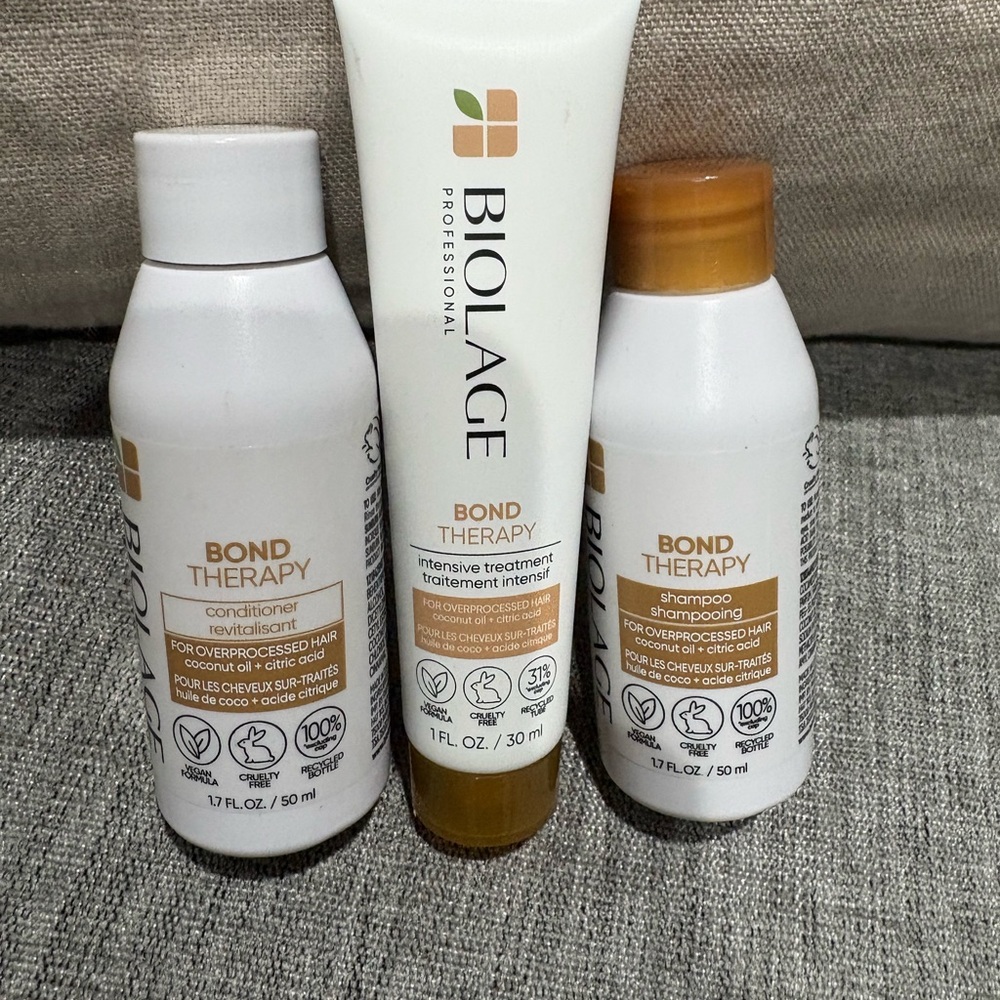 Biolage Bond Therapy Hair Care Set - White and Gold Bundle